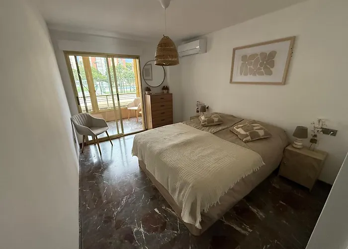 Poniente Benipark Apartmán *